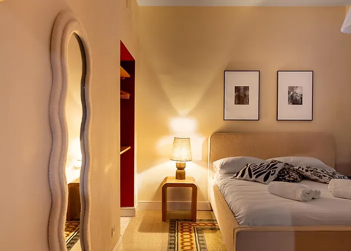 Domusfebo Sangiovannisuites 4*