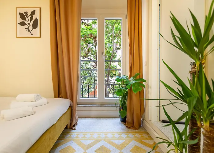 Domusfebo Sangiovannisuites 4* Rom